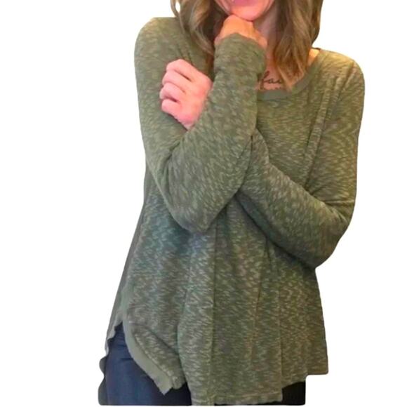 Anthropologie Left of Center Medora Thermal XS Olive Top Asymetrical Split Hem - Picture 1 of 8